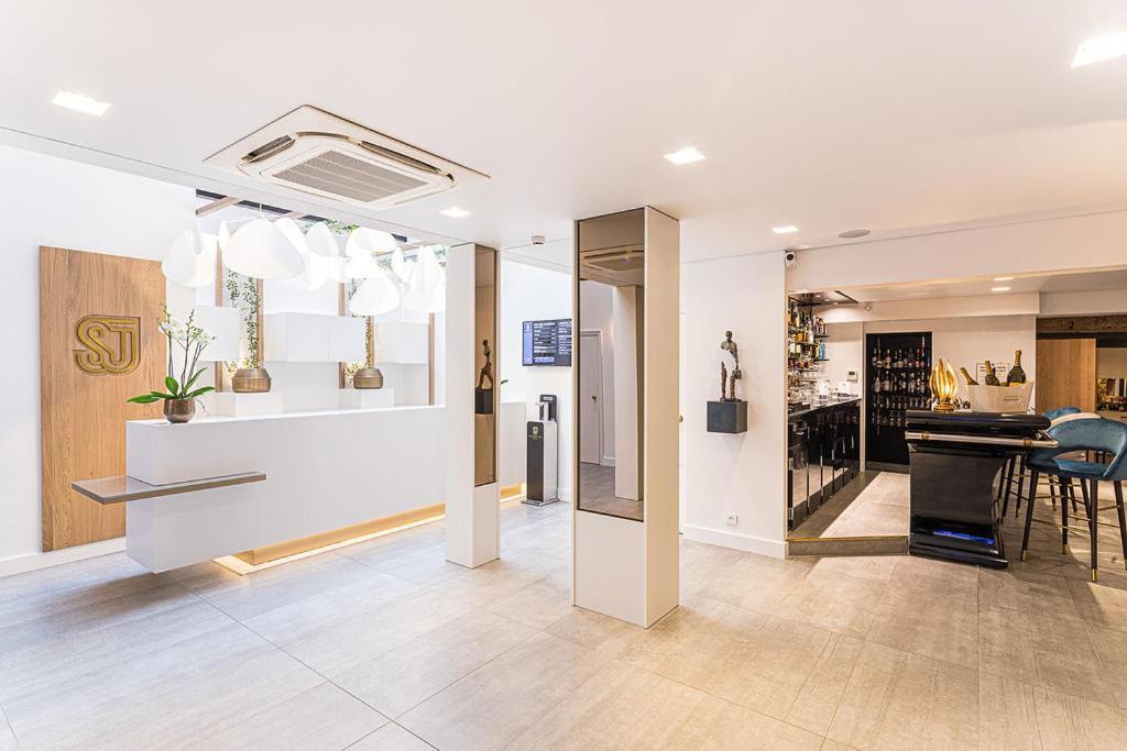 Hotel Relais Saint Jean Troyes Exterior photo